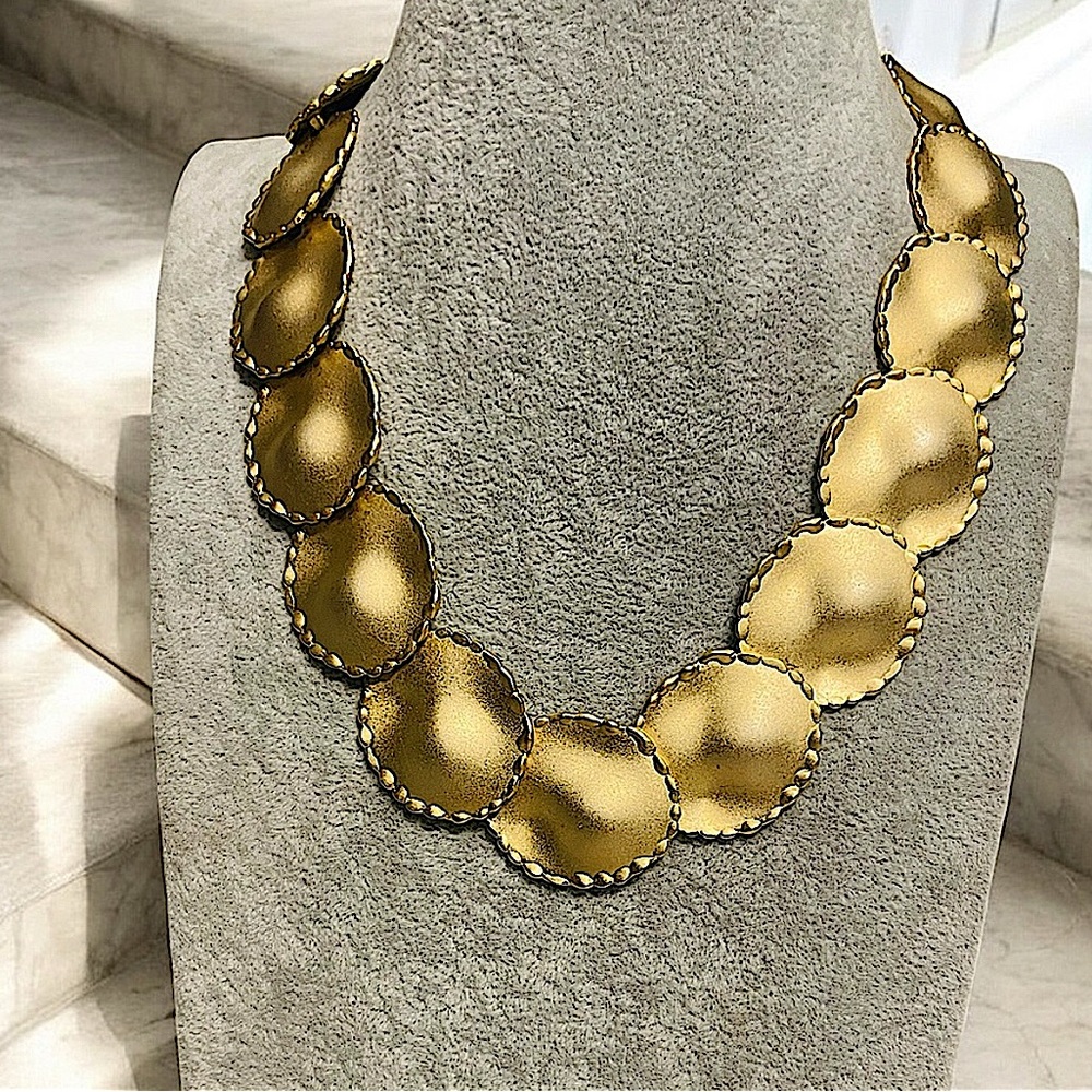 UnSigned LES BERNARD Disc Necklace. Textured disc & dot design